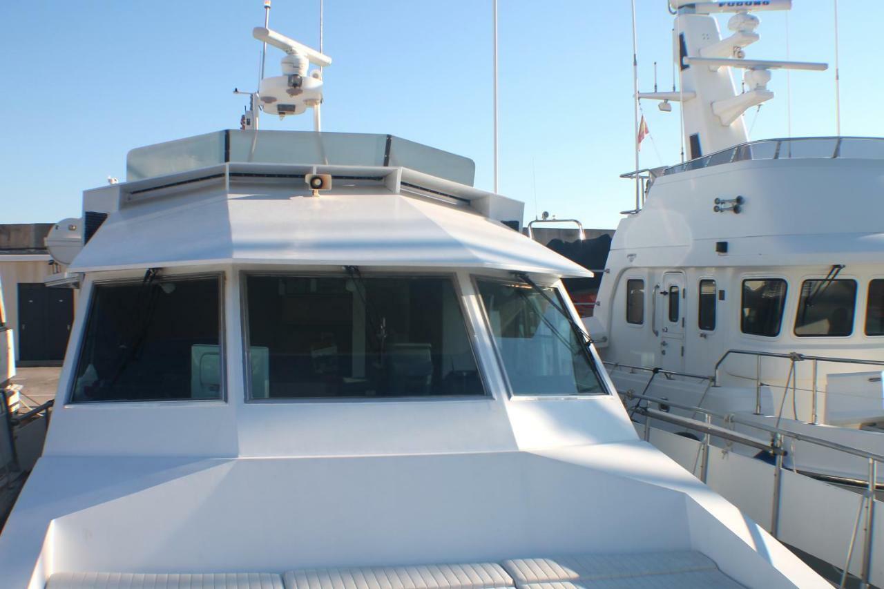 Your Own Private Yacht Hotell Sant Adrià de Besòs Exteriör bild
